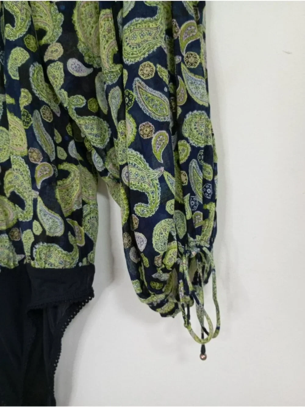 Free People Paisley Print Bodysuit Long Sleeves & Drawstring Cuffs XL Navy Green - Picture 6 of 13